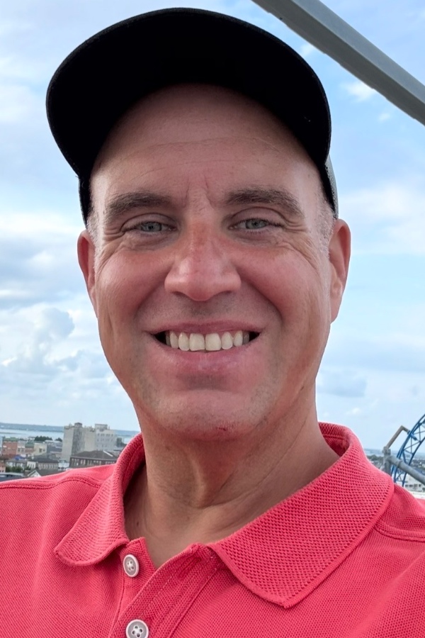 Cruise Brothers Travel Agent William Simon
